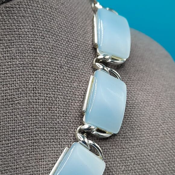 Vintage Moonglow Light Blue Necklace, Silver Tone, 1950s Vintage Jewelry - Picture 6 of 12